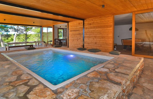 Dragove House | 230 m² House ∙ 4 bedrooms ∙ 8 guests