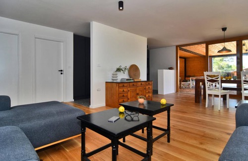 Dragove House | 230 m² House ∙ 4 bedrooms ∙ 8 guests