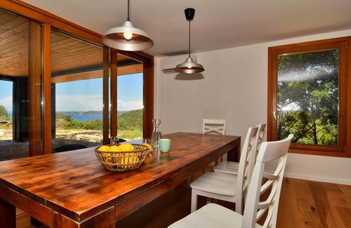 Dragove House | 230 m² House ∙ 4 bedrooms ∙ 8 guests
