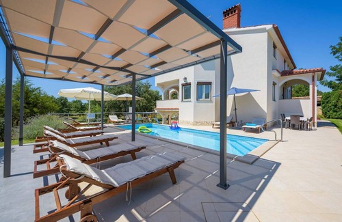Zbandaj Villa | 245 m² Villa ∙ 4 bedrooms ∙ 10 guests