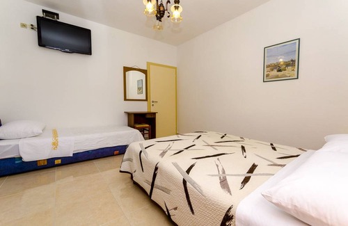 Trogir Apartment | 25 m² Apartment ∙ 3 guests