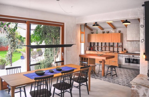Filipini House | 250 m² House ∙ 4 bedrooms ∙ 7 guests