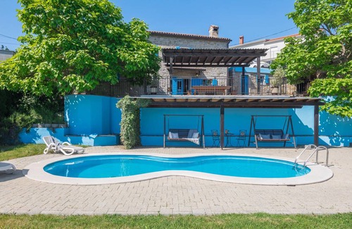 Grabri House | 250 m² House ∙ 4 bedrooms ∙ 10 guests