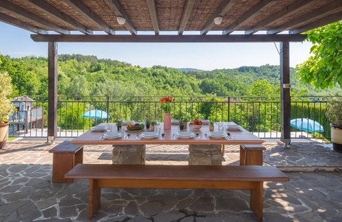 Grabri House | 250 m² House ∙ 4 bedrooms ∙ 10 guests