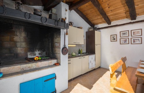 Grabri House | 250 m² House ∙ 4 bedrooms ∙ 10 guests