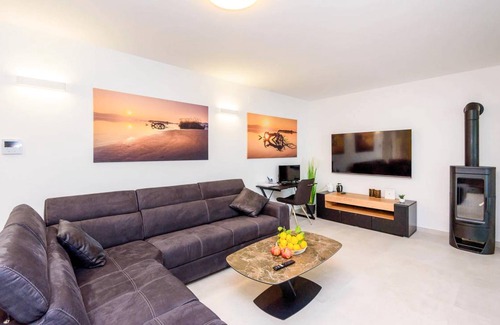 Drace House | 250 m² House ∙ 4 bedrooms ∙ 10 guests