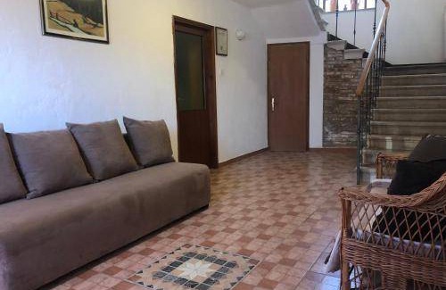 Grabri House | 250 m² House ∙ 4 bedrooms ∙ 11 guests