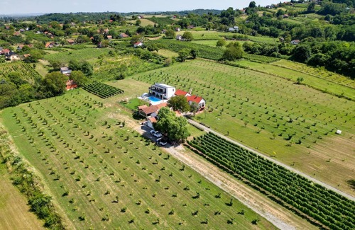 Pitomaca House | 260 m² House ∙ 3 bedrooms ∙ 10 guests