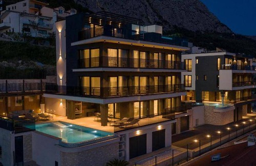 Moca House | 293 m² House ∙ 4 bedrooms ∙ 9 guests