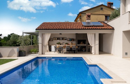 Lindar Villa | 295 m² Villa ∙ 4 bedrooms ∙ 10 guests