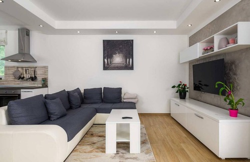 Groznjan House | 3 bedroom lovely home in Groznjan