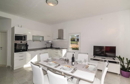 Kastel Sucurac House | 3 bedroom lovely home in Kastel Sucurac