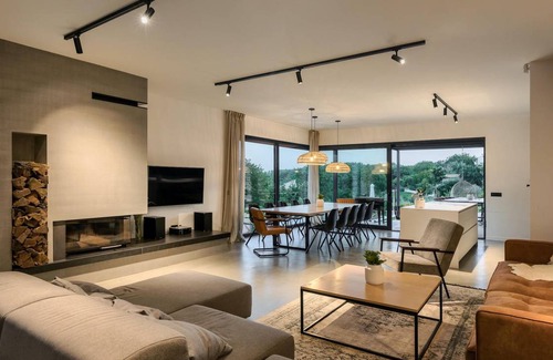 Kircija House | 300 m² House ∙ 6 bedrooms ∙ 14 guests