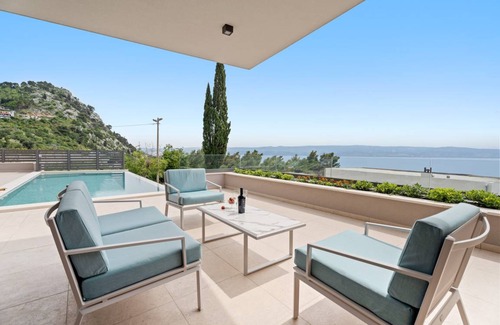 Omis Villa | 300 m² Villa ∙ 3 bedrooms ∙ 6 guests