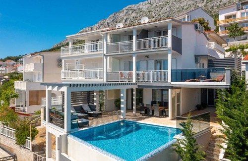 Stanici Villa | 300 m² Villa ∙ 4 bedrooms ∙ 8 guests