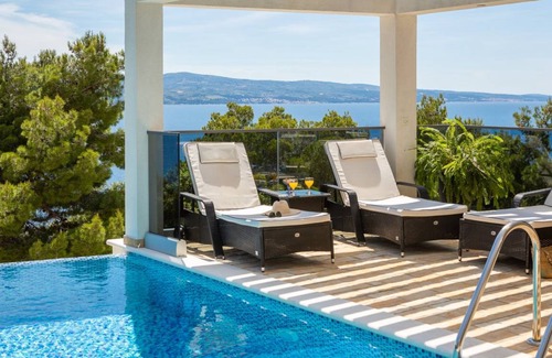 Stanici Villa | 300 m² Villa ∙ 4 bedrooms ∙ 8 guests