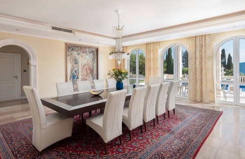 Trsteno Villa | 300 m² Villa ∙ 6 bedrooms ∙ 12 guests