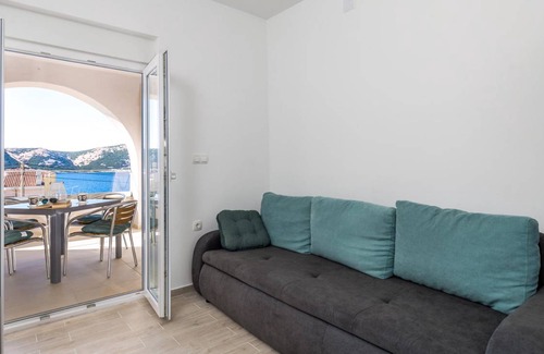 Stara Novalja Apartment | 33 m² Apartment ∙ 1 bedroom ∙ 3 guests