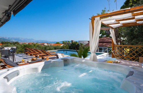 Rudine Villa | 330 m² Villa ∙ 4 bedrooms ∙ 8 guests