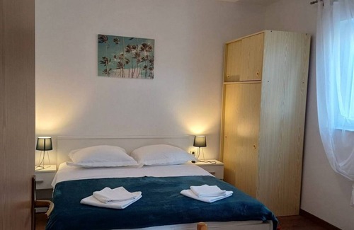 Jadrtovac Apartment | 34 m² Apartment ∙ 1 bedroom ∙ 2 guests