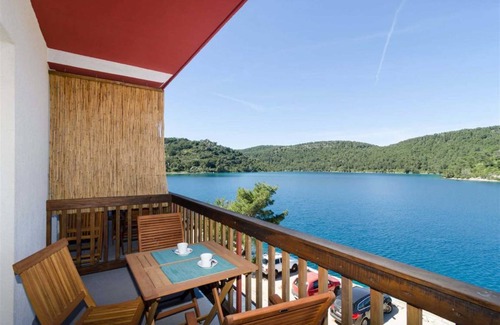Polace Apartment | 36 m² Apartment ∙ 1 bedroom ∙ 3 guests