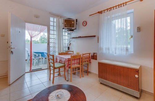 Nerezine Apartment | 38 m² Apartment ∙ 1 bedroom ∙ 5 guests