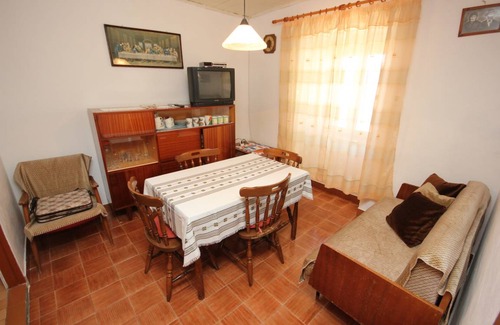 Ustrine House | 39 m² House ∙ 2 bedrooms ∙ 4 guests