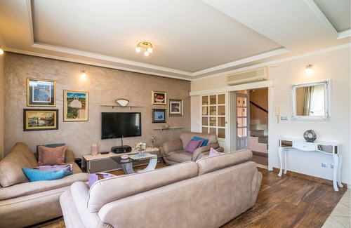 Bosanka House | 4 bedroom accommodation in Bosanka