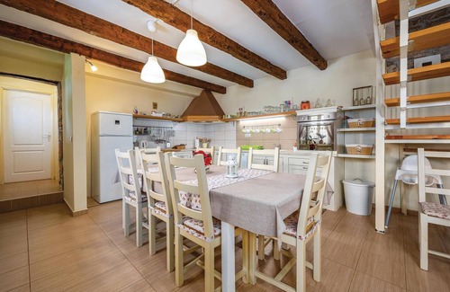 Jakovici House | 4 bedroom amazing home in Tinjan