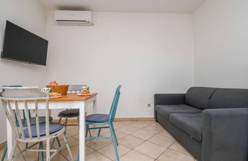 Poljica Apartment | 40 m² Apartment ∙ 1 bedroom ∙ 4 guests