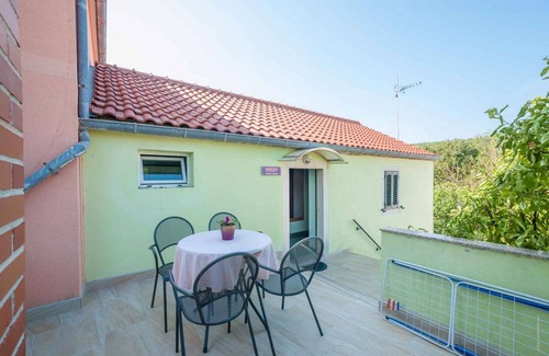 Bozava Apartment | 40 m² Apartment ∙ 1 bedroom ∙ 4 guests