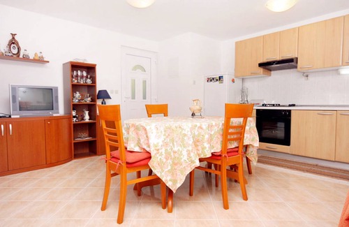 Cove Basina (Jelsa) Apartment | 40 m² Apartment ∙ 1 bedroom ∙ 2 guests