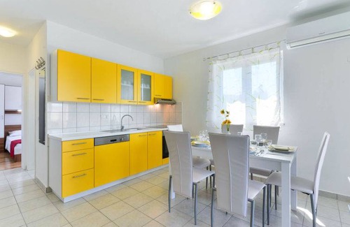 Rovanjska Apartment | 40 m² Apartment ∙ 2 bedrooms ∙ 6 guests