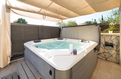 Obrovac House | 40 m² House ∙ 1 bedroom ∙ 4 guests
