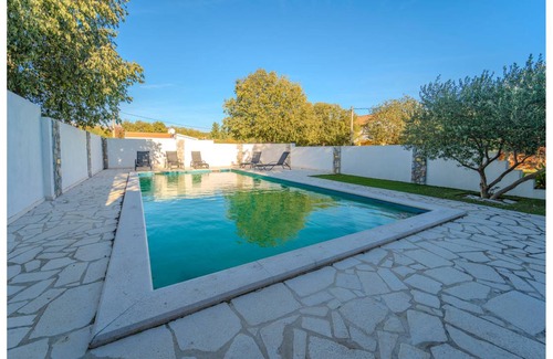 Obrovac House | 40 m² House ∙ 1 bedroom ∙ 4 guests