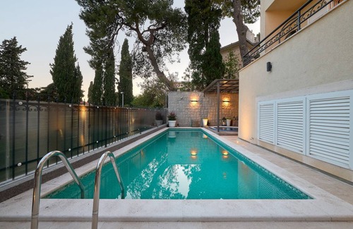 Bacvice Villa | 400 m² Villa ∙ 5 bedrooms ∙ 10 guests