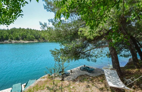 Obrovac Apartment | 45 m² Apartment ∙ 1 bedroom ∙ 4 guests
