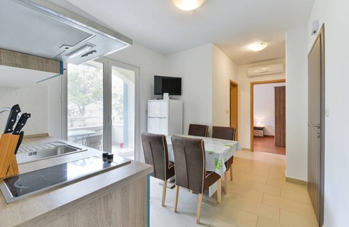 Vrsi Apartment | 46 m² Apartment ∙ 2 bedrooms ∙ 4 guests
