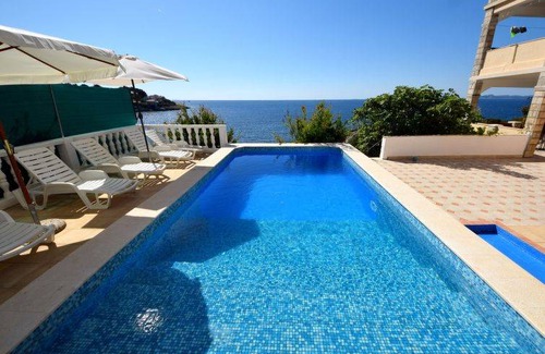 Zavalatica Apartment | 48 m² Apartment ∙ 2 bedrooms ∙ 5 guests