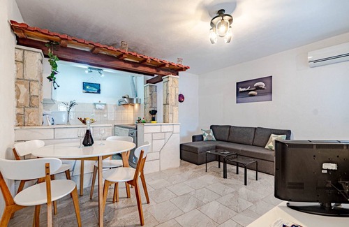 Ubli Apartment | 50 m² Apartment ∙ 1 bedroom ∙ 2 guests