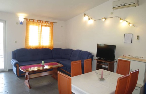 Rovanjska Apartment | 50 m² Apartment ∙ 1 bedroom ∙ 5 guests