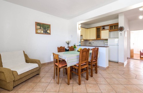 Potocnica Apartment | 50 m² Apartment ∙ 2 bedrooms ∙ 5 guests