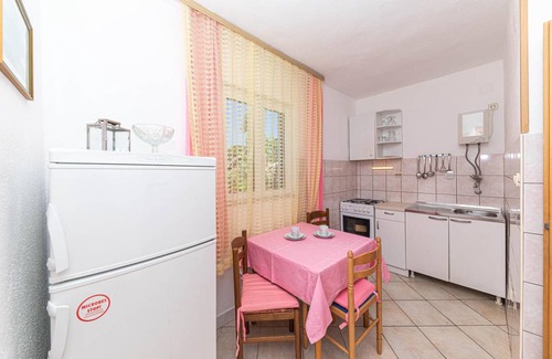 Drvenik Mali House | 52 m² House ∙ 2 bedrooms ∙ 4 guests