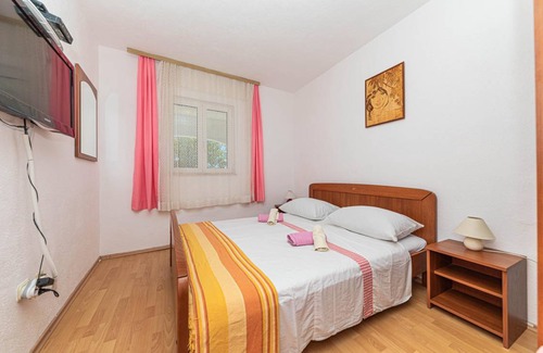 Drvenik Mali House | 52 m² House ∙ 2 bedrooms ∙ 4 guests