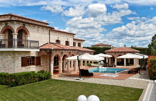 Strpacici House | 536 m² House ∙ 5 bedrooms ∙ 10 guests