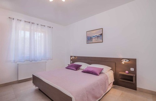 Porat Apartment | 55 m² Apartment ∙ 2 bedrooms ∙ 5 guests