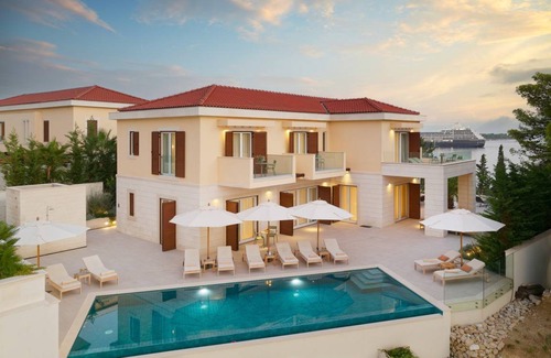 Hvar Villa | 594 m² Villa ∙ 5 bedrooms ∙ 10 guests