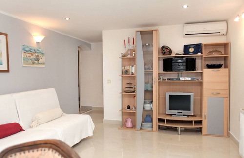 Trogir Apartment | 60 m² Apartment ∙ 2 bedrooms ∙ 4 guests