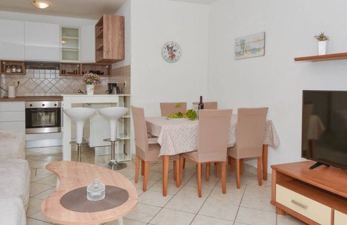 Zadar Apartment | 60 m² Apartment ∙ 2 bedrooms ∙ 4 guests
