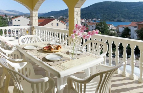 Grebastica Apartment | 60 m² Apartment ∙ 2 bedrooms ∙ 5 guests